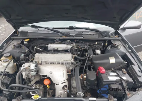 1999 Toyota Camry Le from USA, damaged, VIN 4T1BG22K4XU566174